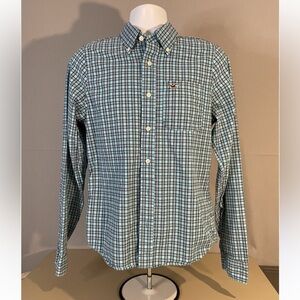 Like new! Hollister button down size xl